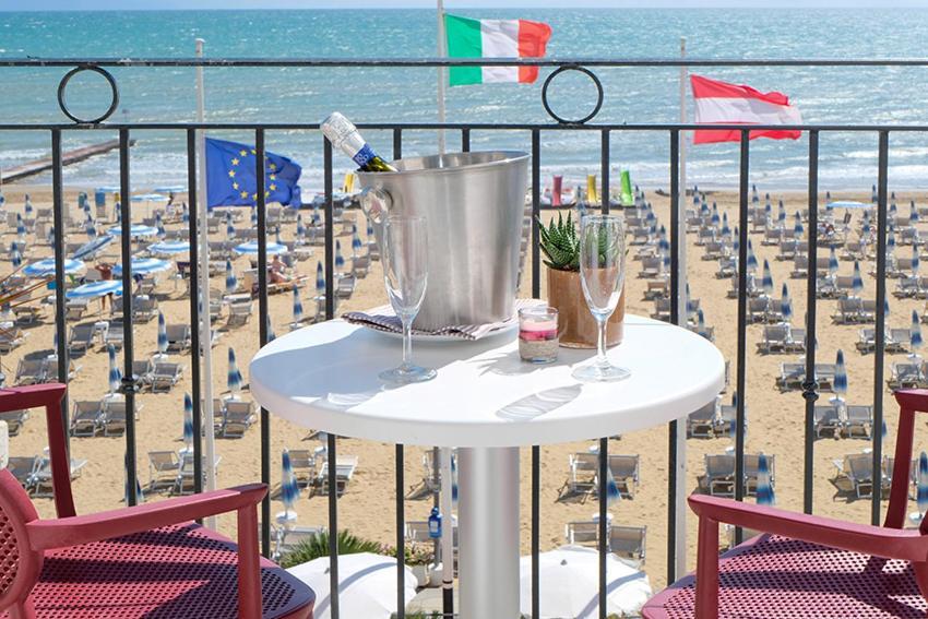 Hotel Manila Lido di Jesolo Luaran gambar