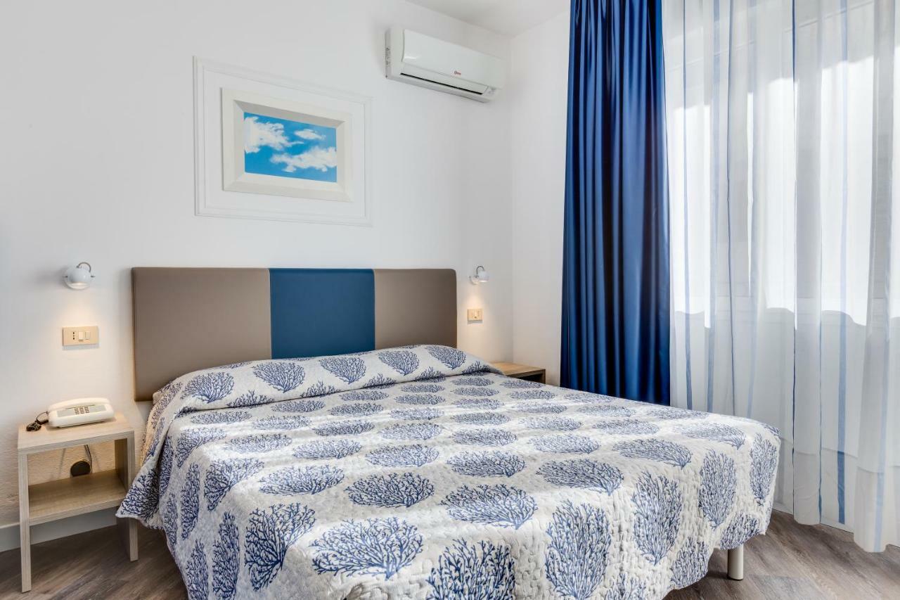 Hotel Manila Lido di Jesolo Bilik gambar